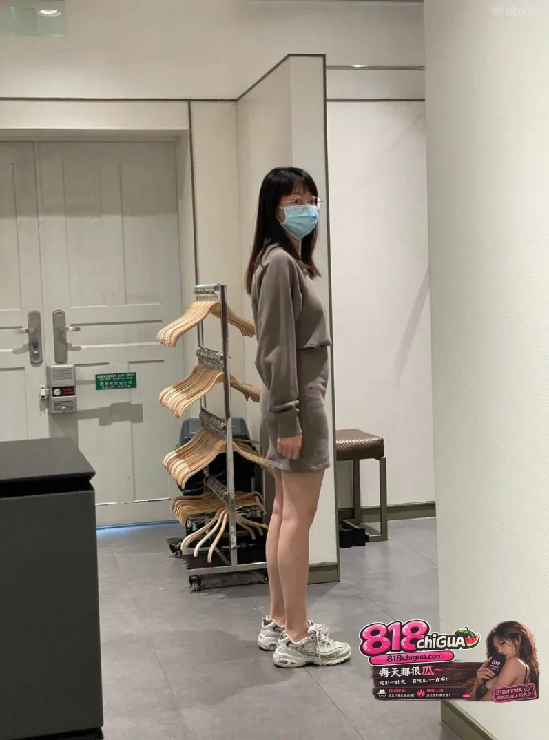 濮阳护士长吴新园低调再婚老实人无辜接盘当年下海黑历史再度爆火19分28秒视频老瓜新吃丈夫泄露JK制服反差内射