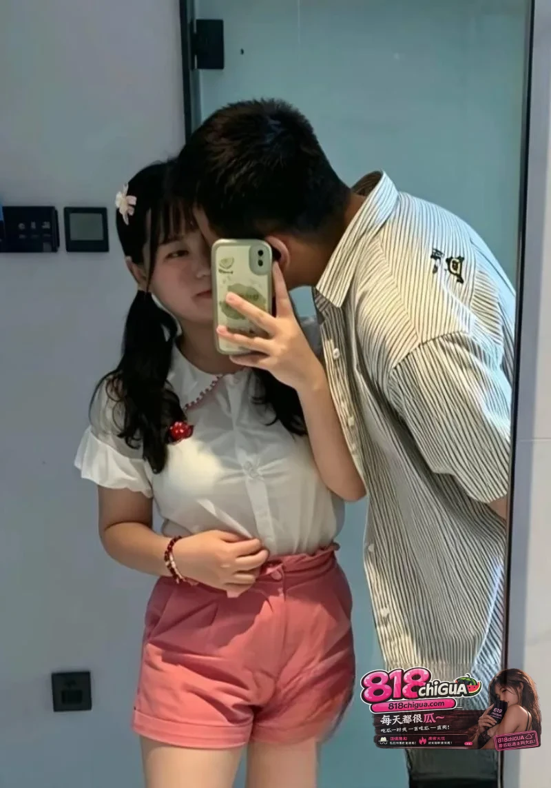 十年编程无人晓，一朝爆料天下知！京东35岁后端工程师【鲁佳斌】被曝多角恋脚踩3只船，怀孕女友气愤曝光聊天记录以及淫乱视频！