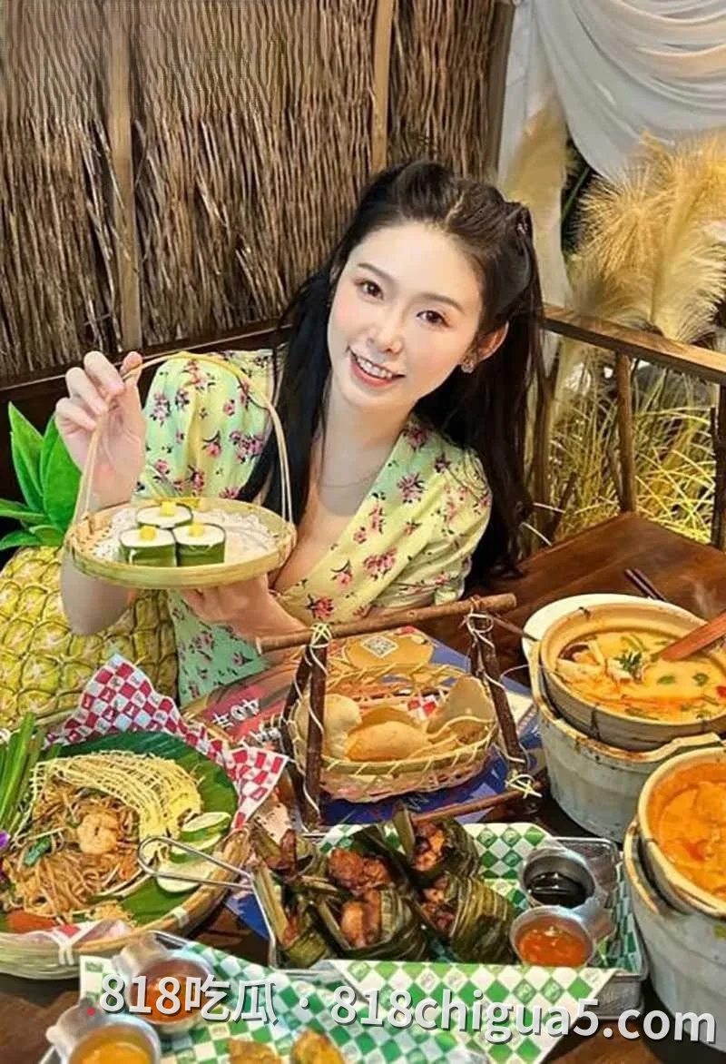 想要生活过得好 大屌肯定吃的好 女演员李凯诗被金主调教无套后入骚穴视频