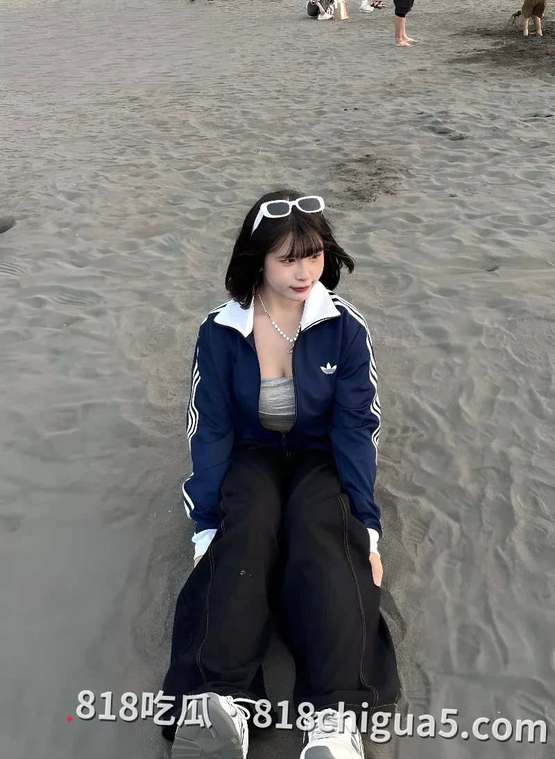 抖音小网红欣妤和前男友口交性爱裸聊视频被男友曝光流出