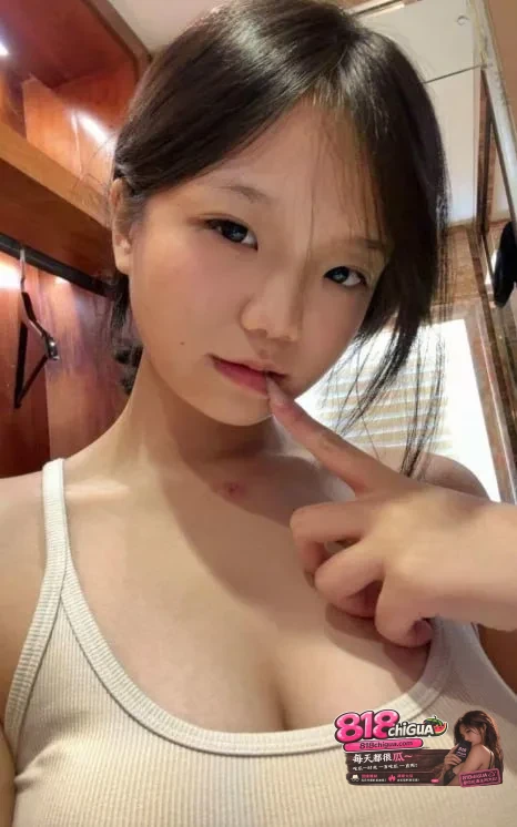 抖音58万粉高颜值网红藤藤菜因私密福利视频流出被官方永久封号自慰肛交视频流出迅速爆火福利姬身份坐实!