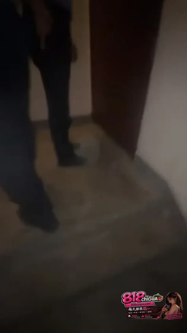 外卖纠纷再度升级!江苏昆山一餐饮店火爆对峙,惊动警方到场,谁才是最终受害者?