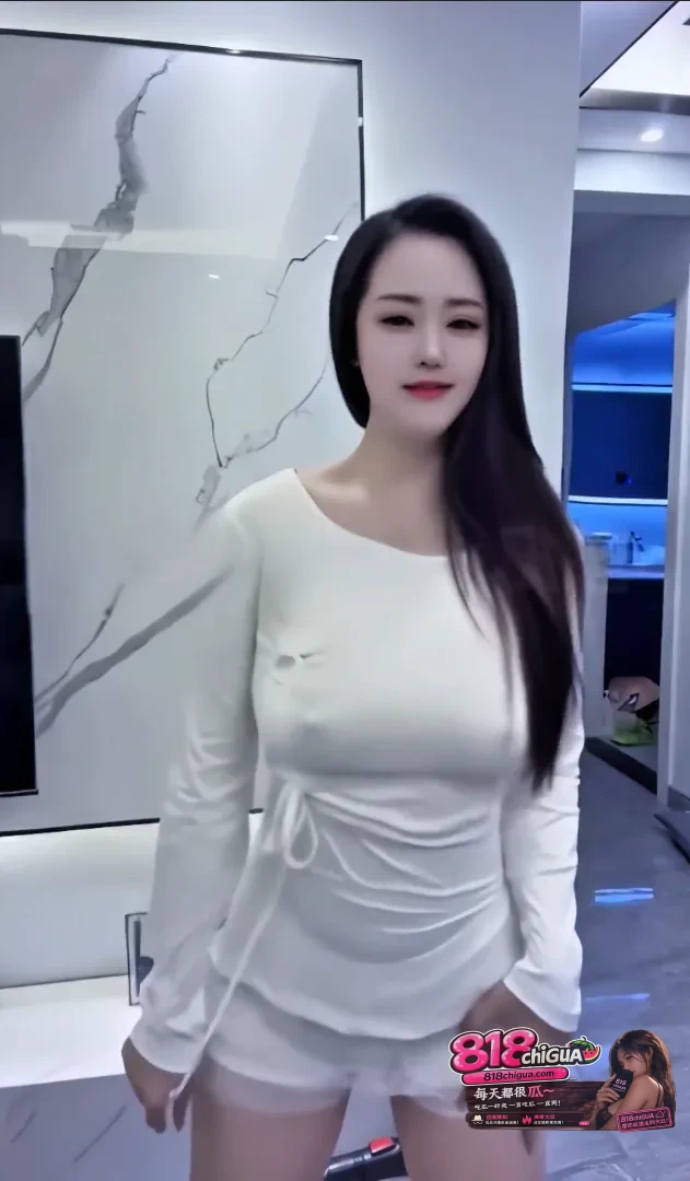 抖音网红御姐星辰骚舞自慰私拍福利合集流出无罩抖奶骚舞肉感身材骑乘阳具自慰插穴淫水狂喷