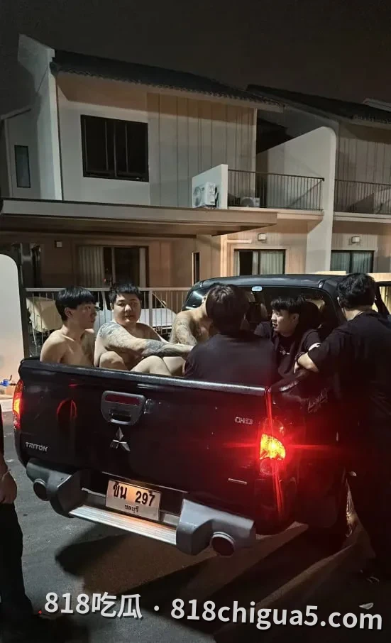 微信暗中发出求救信号!泰国警方凌晨突袭别墅,3名中国女子获救,4名中国男子被控制