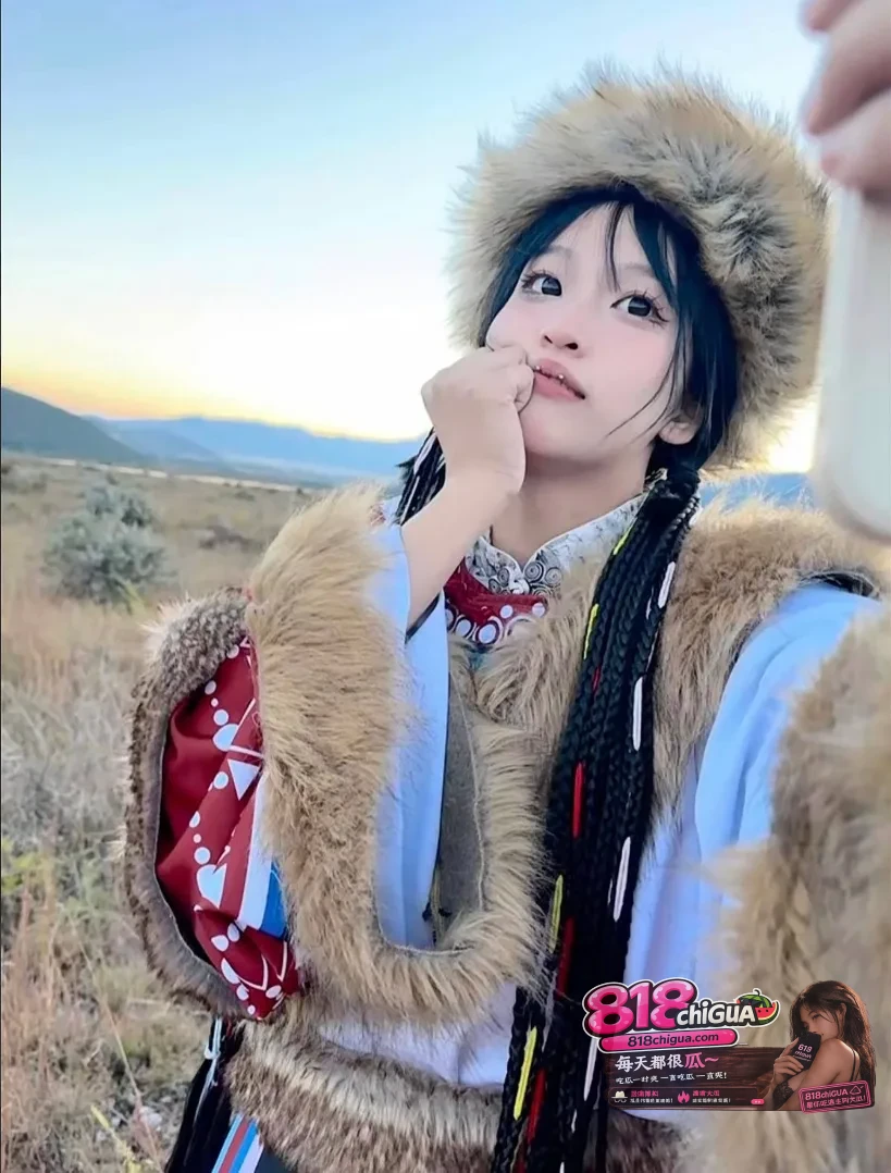 抖音顶尖高颜值网红Miyovo高价私人定制清纯女神露脸露奶私拍顶级身材诱惑福利粉嫩极品身材美翻