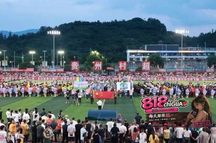 是素质低还是缺乏教育 佛山超盈实验中学足球队张旭在抖音开直播辱骂贵州