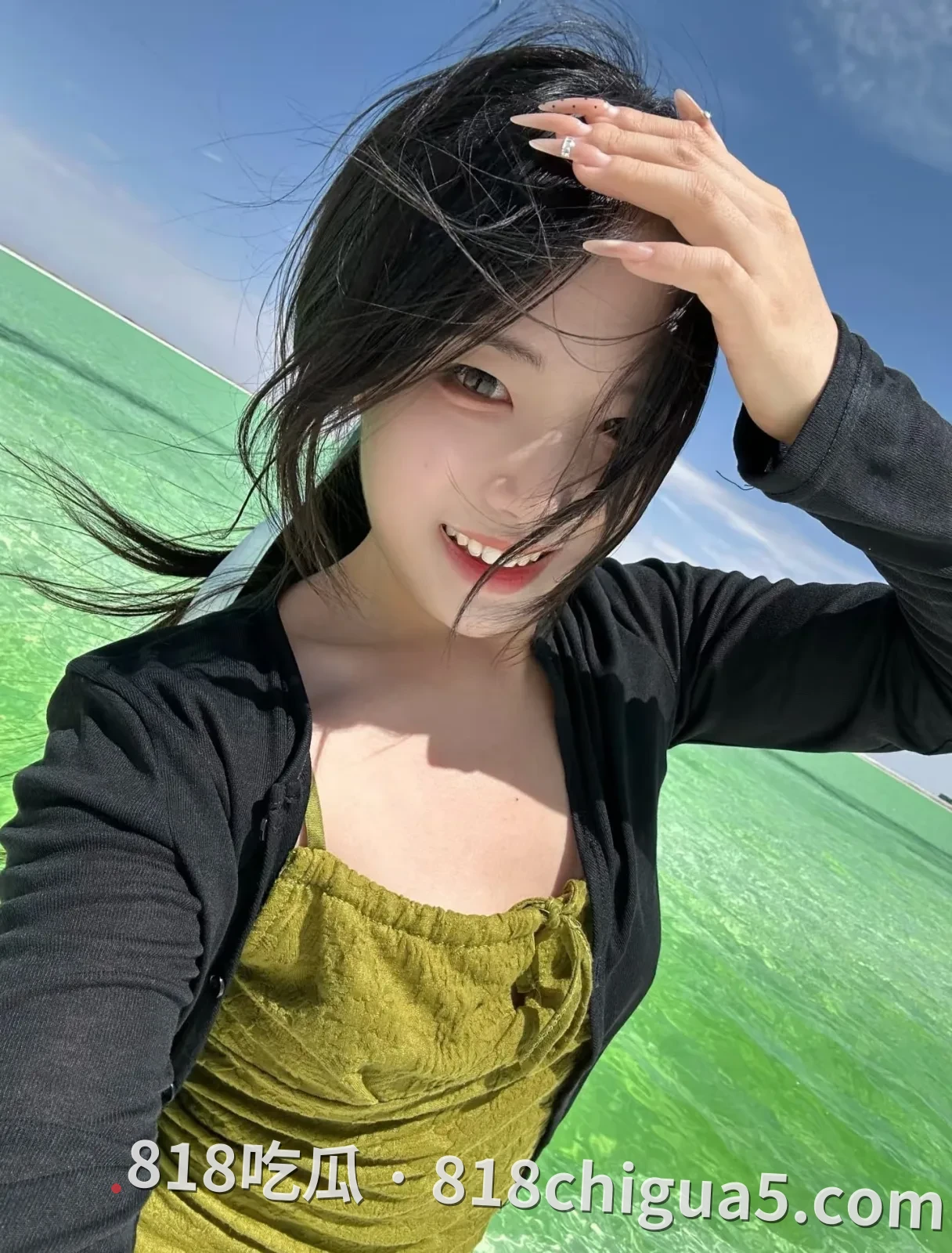 深圳舞蹈学院 许柳思 高颜值女大学生 被金主无套打桩 长腿细腰反差爆表 多次约炮开房视频合集
