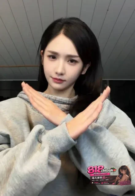 包贝尔深陷出轨门!深夜幽会红女子酒店共度7小时,疑似酒店不雅视频曝光,引爆网络!