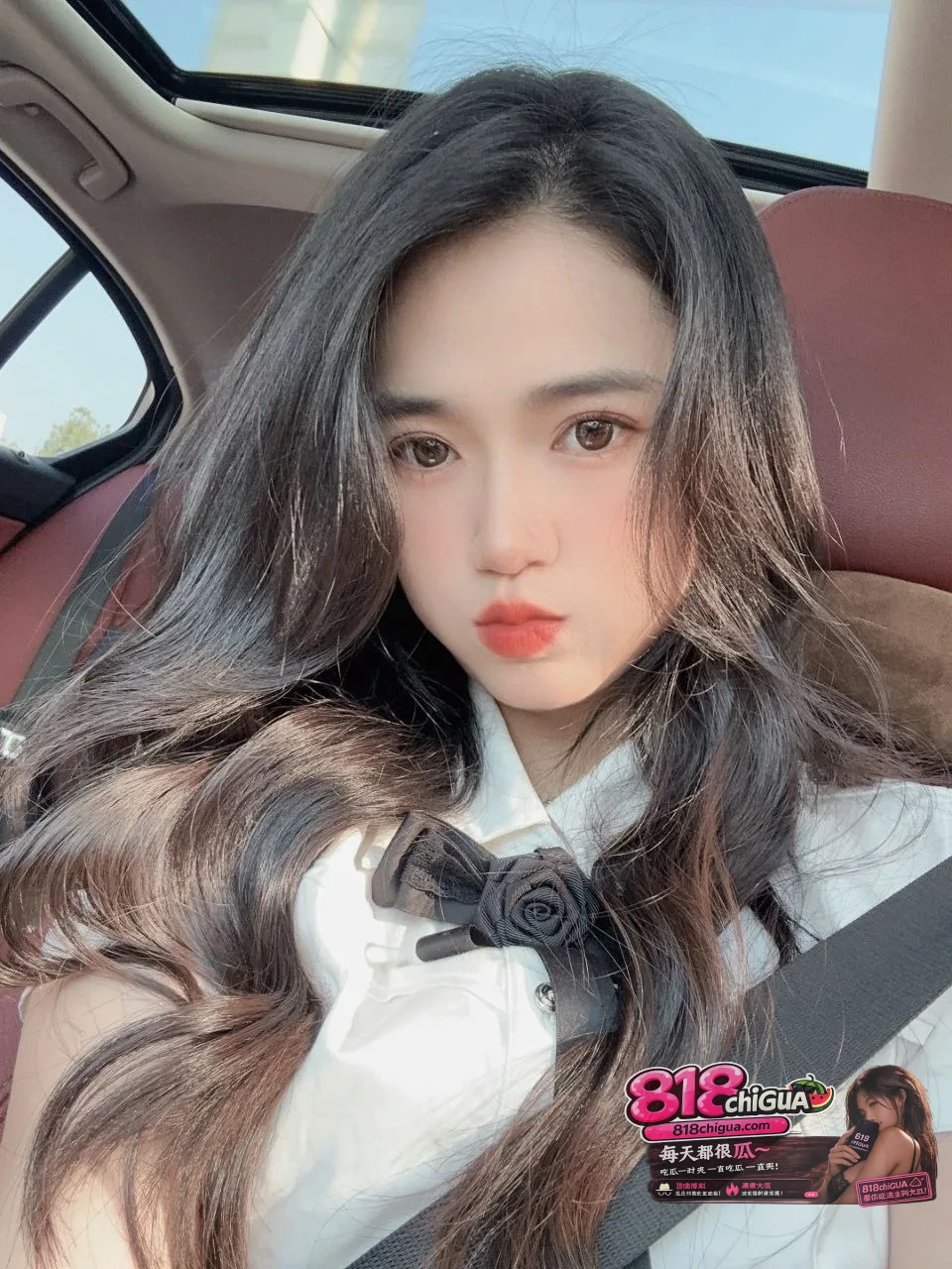 河北清纯少女【谢婧琪】私密视频曝光,酒店约炮被金主私无套后入呻吟不断,最后丝袜足交射在脚上!