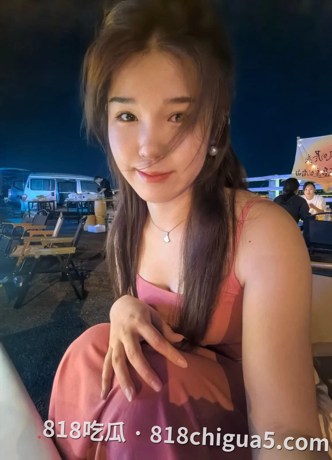 广州白云区极品小母狗李仪琳自拍性爱视频流出!穿着性感黑丝美腿勾人心魄,主动索求阳具插逼刺激,深喉吃鸡后入猛撞爽到起飞。