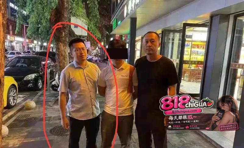三亚凤凰派出所所长章亚迪婚内出轨三亚城投女高管滕宇,被女方原配老婆全网愤怒聊天记录淫秽视频!