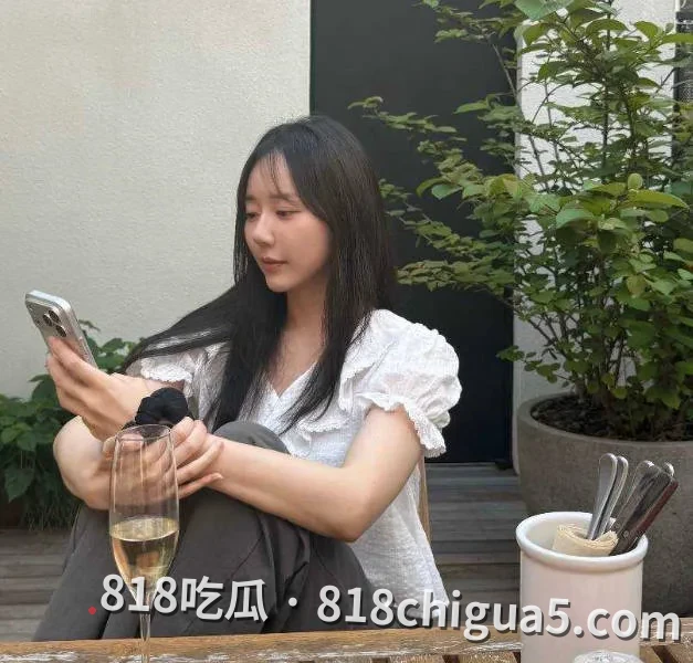 抖音热搜大瓜!华南理工教授刘定平被曝搞大女学生肚子,怀孕三个月不负责,家长上门讨要说法,曝光人渣行径!