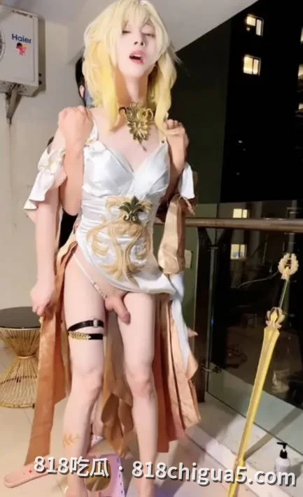 二次元伪娘水银灯最新约炮自拍流出,Cos白金圣女跪舔吃鸡,足交侍奉,站立猛蹬狂操菊花肉棒乱甩!