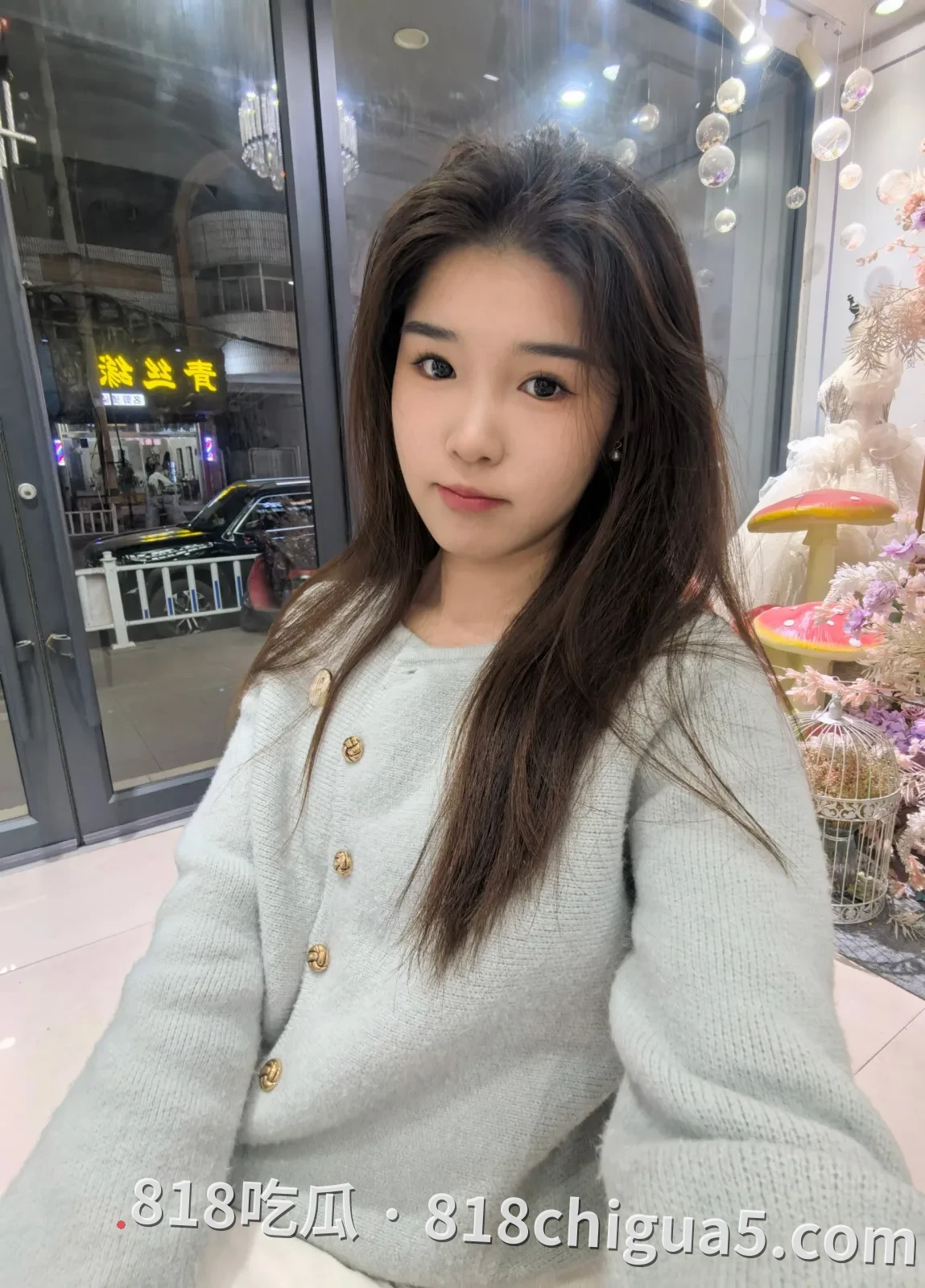 广州白云区极品小母狗李仪琳自拍性爱视频流出!穿着性感黑丝美腿勾人心魄,主动索求阳具插逼刺激,深喉吃鸡后入猛撞爽到起飞。