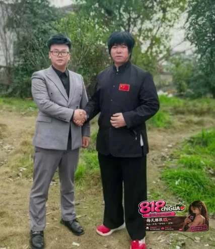 抖音网红贵州荣哥人设崩塌,表面公益救援,私下约炮操粉脚踏多船,不雅视频曝光全网实锤!
