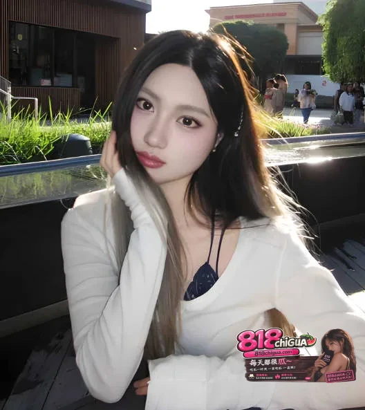 推特约炮大神爽操艺术系留学生Candice，无套骑乘坐在鸡巴上疯狂扭腰，母狗属性直接拉满！