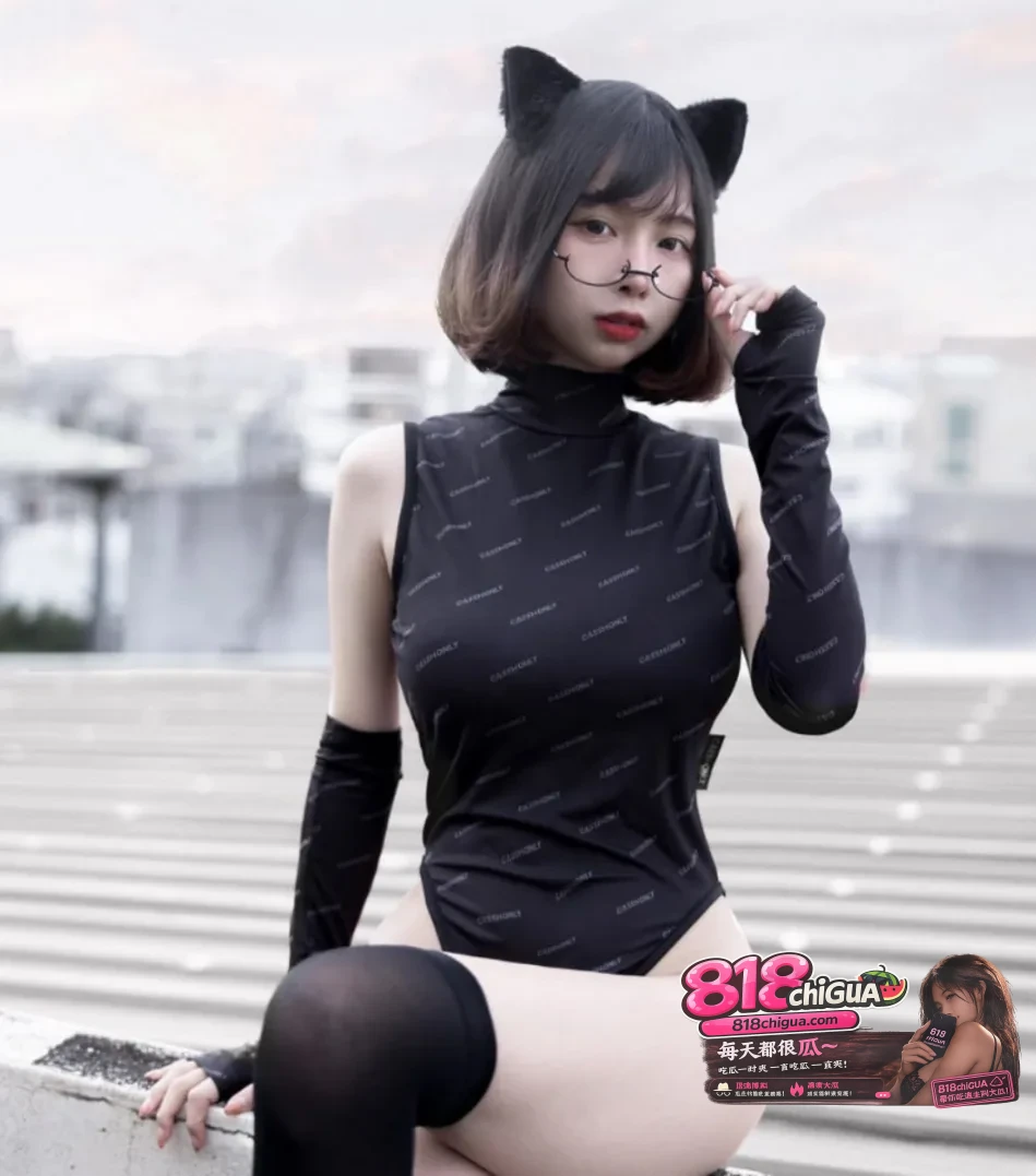 INS台湾新晋美女网红ZAZZA露脸揉奶自慰视频外流手指猛扣一线天美鲍白浆直流揉奶呻吟诱惑爆表