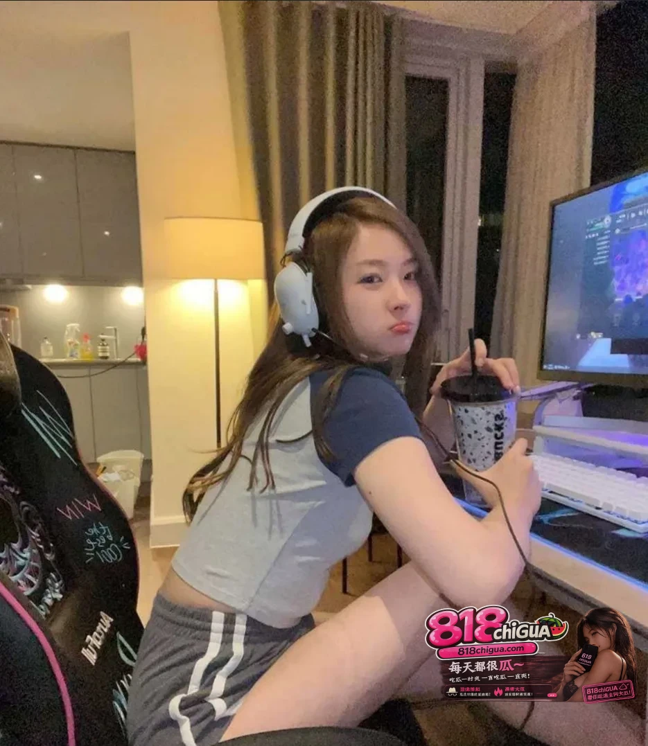 电竞女神纹身小妹小萱露脸约炮 自揉阴蒂湿润后被多体位操逼叫床声听着让人忍不住缴枪