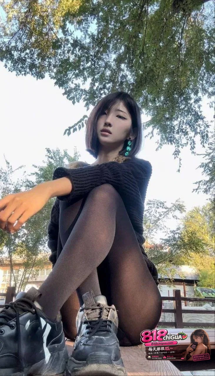抖音60万粉丝高颜值网红行简6月福利合集泄露!假鸡巴跳蛋双管齐下自慰劲爆视频爆出