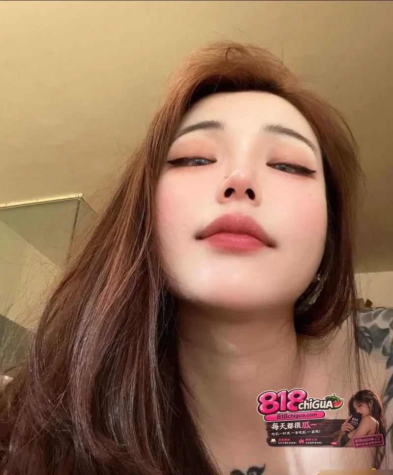 超漂亮微胖纹身小网红 香 与金主出租屋自拍露脸口交无套做爱视频曝光 叫声超级骚极致反差