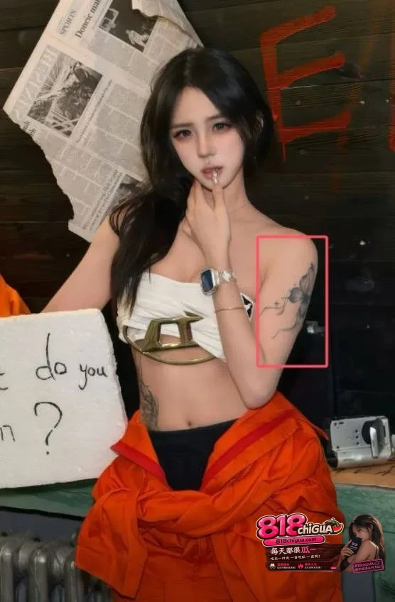 抖音12万粉顶级魅魔【溺水的小狗】大尺度自拍视频流出!全裸出镜诱惑摆拍,极致顶级身材让人瞬间上头!