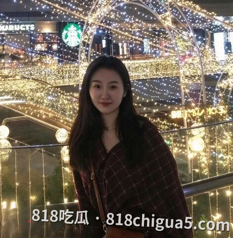 第五人格圈大瓜!昔日S1主播“红温神”塌房:白天立志“洁身自好”,晚上私联开黄腔,早期女粉丝再甩不雅视频实锤!