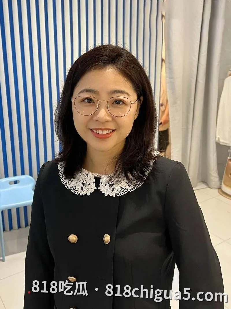 安徽纪女士婚内酒店偷情主播沐阳 两人打炮当场被前夫视频拍下 母狗主动女上位吸精大鸡巴 浪荡的淫叫声响彻房间