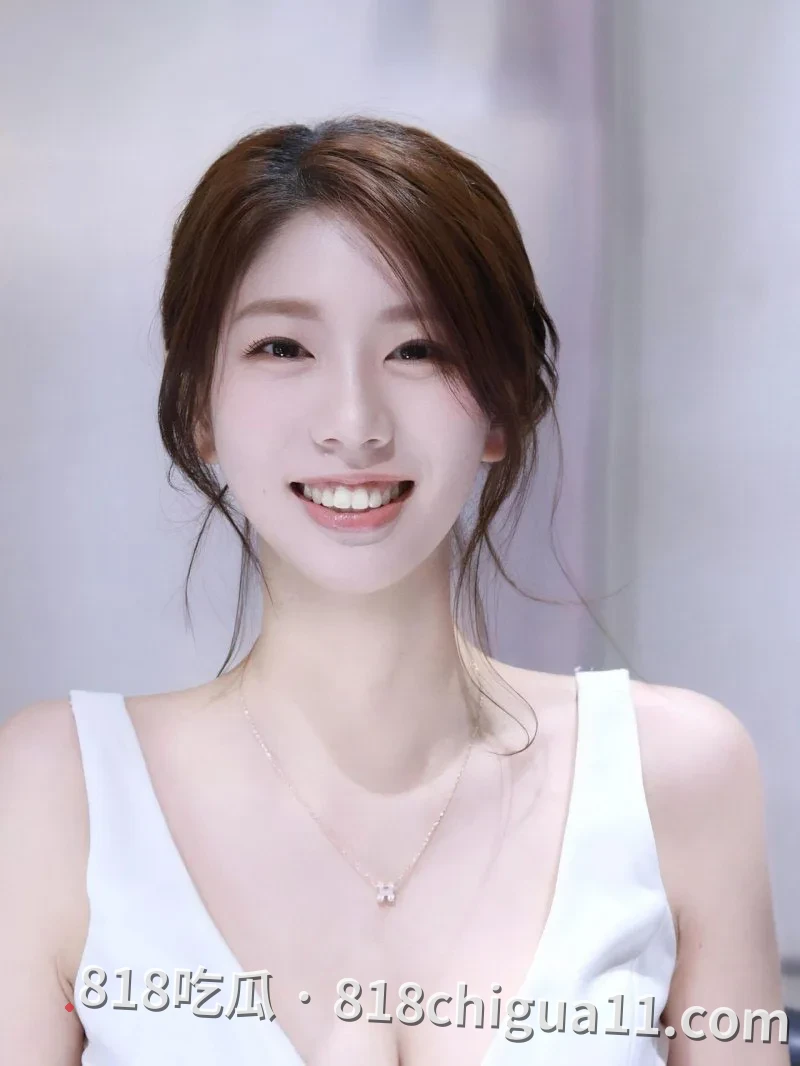 浙江杭州名校高材生王淑贤私密视频流出！面冰山美人私下竟是十足骚货，对精液极度渴望，完全颠覆形象，彻底人设崩塌！
