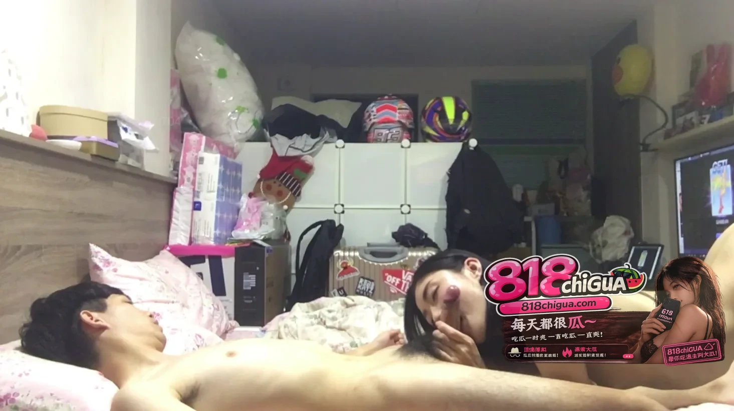 台湾甜美高冷机车女神性爱视频泄密床上闭着眼睛舌头在龟头上打转的享受表情惊掉网友下巴多体位抽插腰肢疯狂扭动
