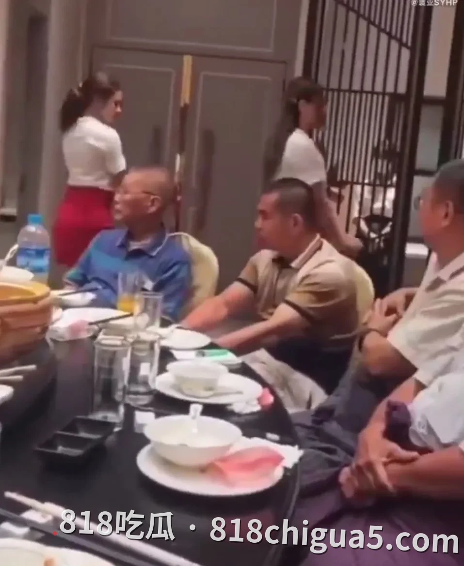 罕见同框！缅甸各大民地武首领餐厅聚会视频流出，释放非正式和谈重大信号