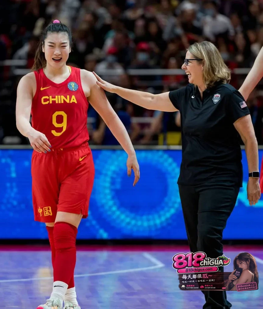 中国女篮【李梦】陷舆论丑闻，张隆前妻实名发文爆料其知三当三插足婚姻多次发生不正当关系，不雅视频被全网曝光，与赛场形象相差巨大！