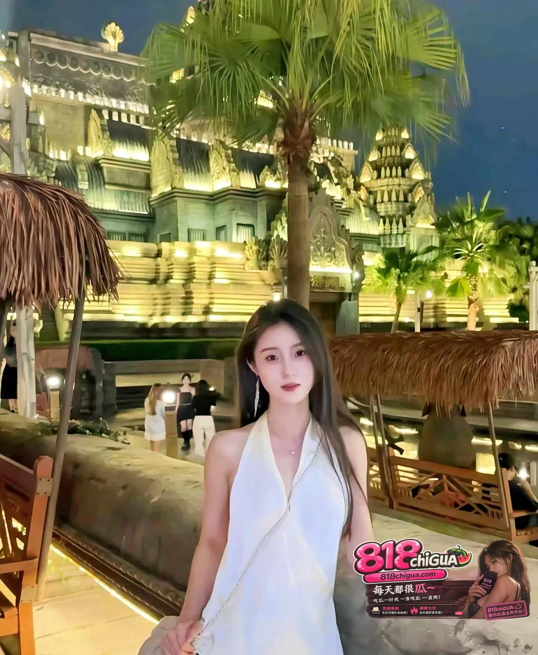 哈尔滨极品女神小小酥与男友不雅自拍视频全网曝光!露脸实拍口交吃鸡,女上位坐骑扭腰榨干男友精液!