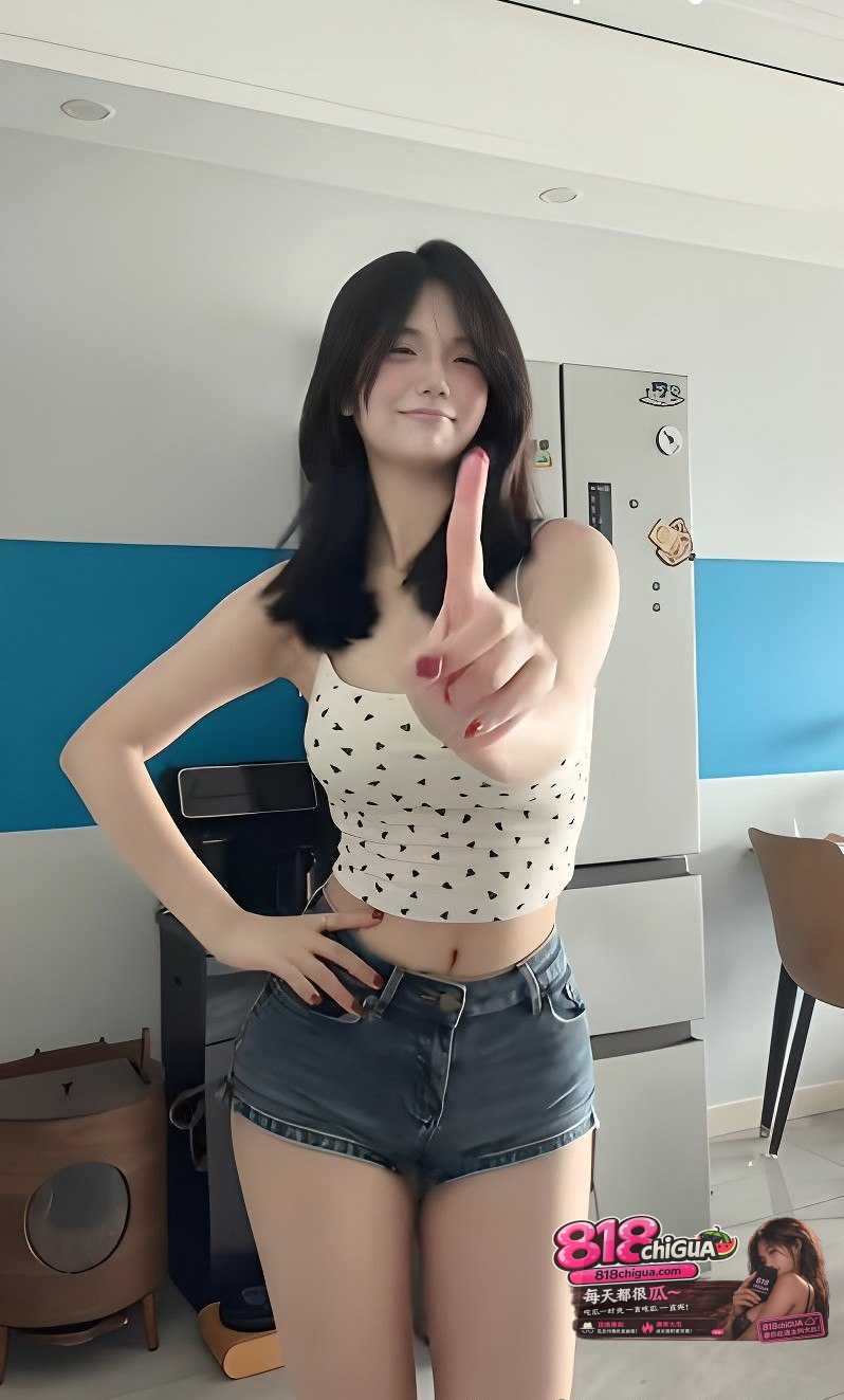 擦边哪有下海好 抖音网红藤藤菜下海金主定制自慰视频曝光流出