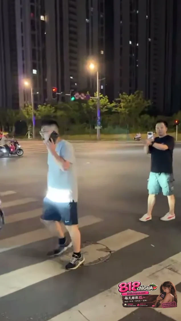 街头血案震惊全网!莫要欺负老实人:当善良被逼入绝境,冲动的代价竟是生命!