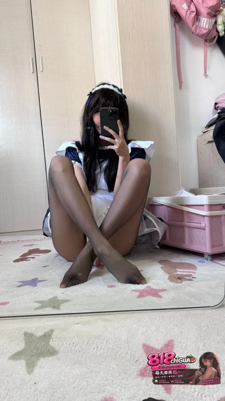 抖音极品女网红一只香情趣内衣自拍福利稀缺资源免费分享一起欣赏欣赏清纯女神的堕落淫姿!