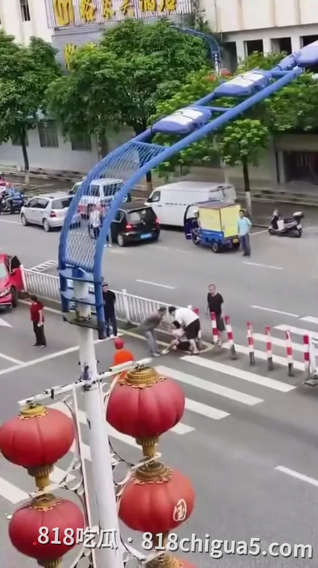 触目惊心！广东汕尾陆河县突发危险驾驶事故，网友视频曝光现场惨剧