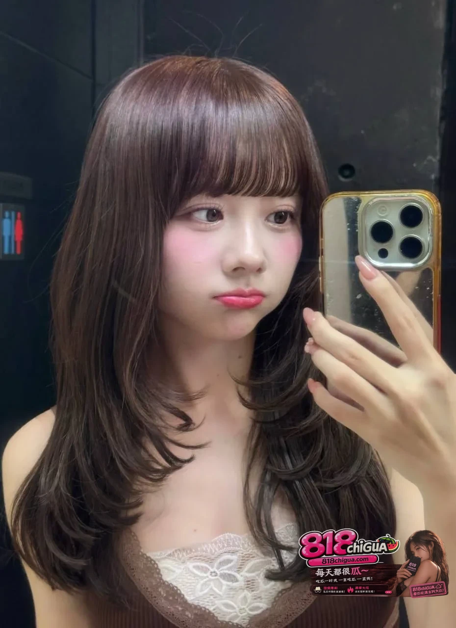日本女团MEOWMEW23岁成员高崎爱生爆劲爆性爱大瓜!陪睡金主视频流出标志性痣点实锤本人,浏览量狂飙破千万!