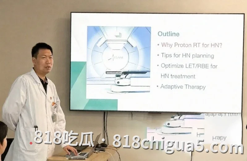 武汉协和医院副主任陈秘强迫女学生发生关系 偷拍与母狗在床上无套中出 浪荡的淫叫声低沉迷人 聊骚与性爱视频惨遭被扒