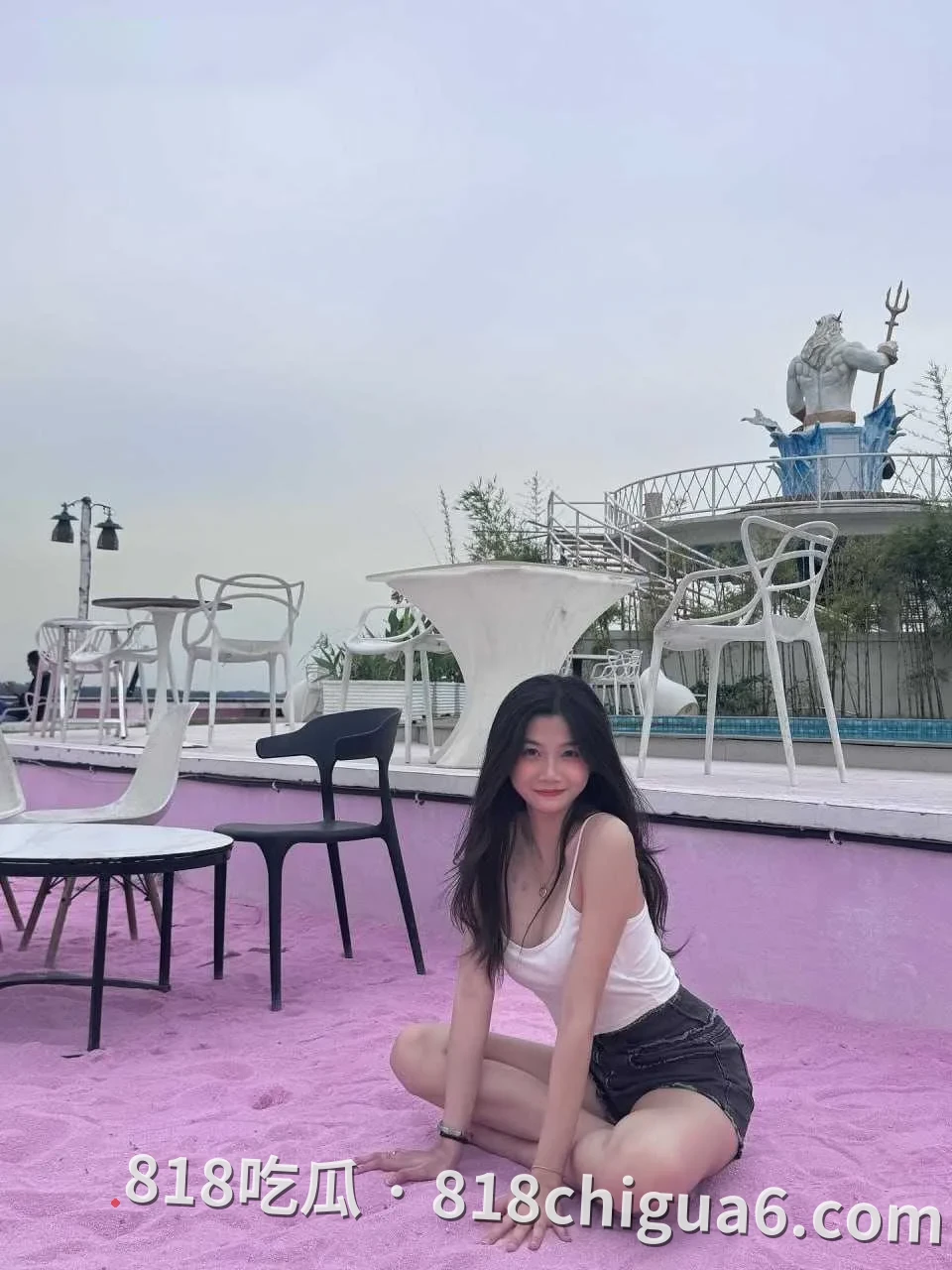 B站高颜值舞蹈艺考生姜怡浴室自慰视频曝光!清纯女大学生不仅长相甜美,还想成为小母狗,刮去阴毛对镜展示粉嫩白虎骚逼。