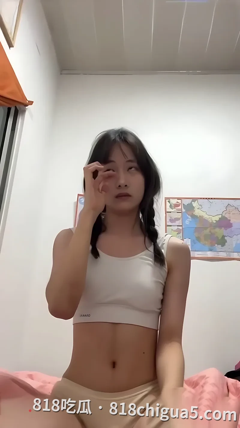 北华大学吉林校区知名学妹张嘉佳偷情被男友发现曝光！全身裸体妩媚展示身材，还被大鸡巴后入猛插小骚穴