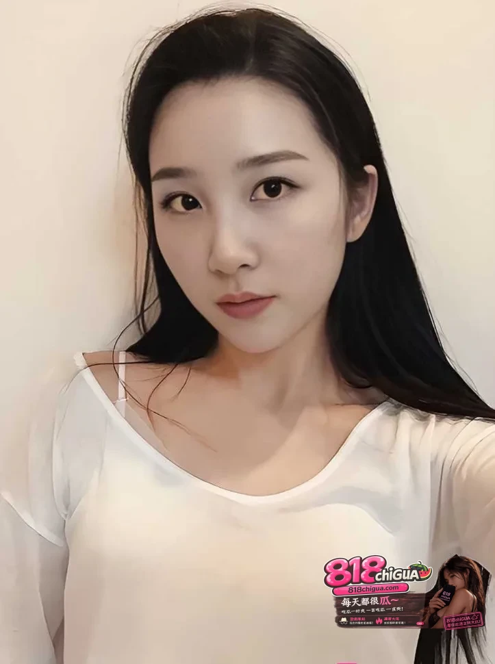 北京港风甜妹刘婷情侣泄密露脸深喉骑乘猛摇被干眼睛紧闭皱眉咬唇享受毛穴特写更是骚绝