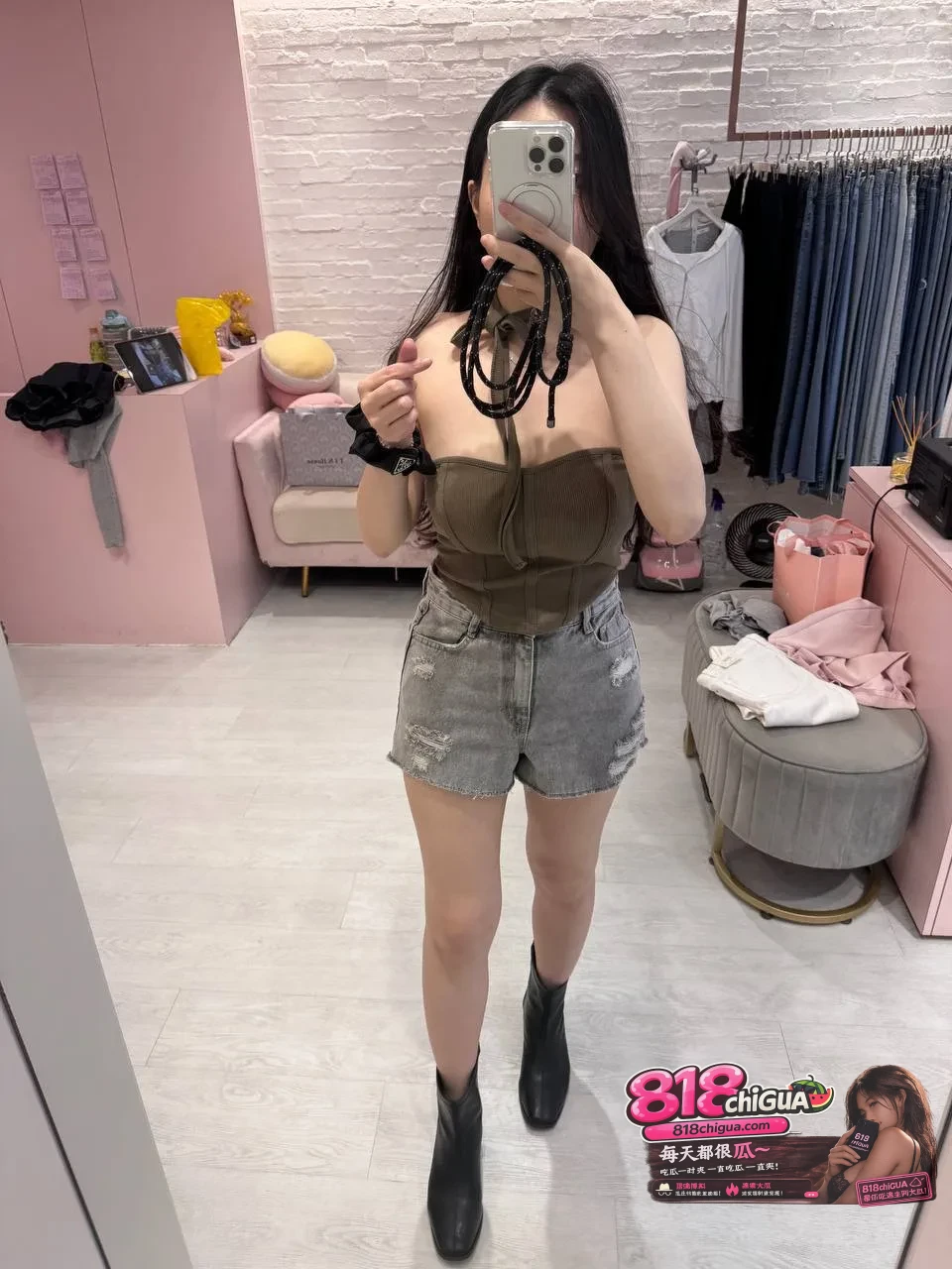 前凸后翘美娇娘！台湾混血美女【林璟彤】黑料曝光！社交软件约炮单男，骑乘肉棒扭腰榨汁，贱母狗属性直接拉满！