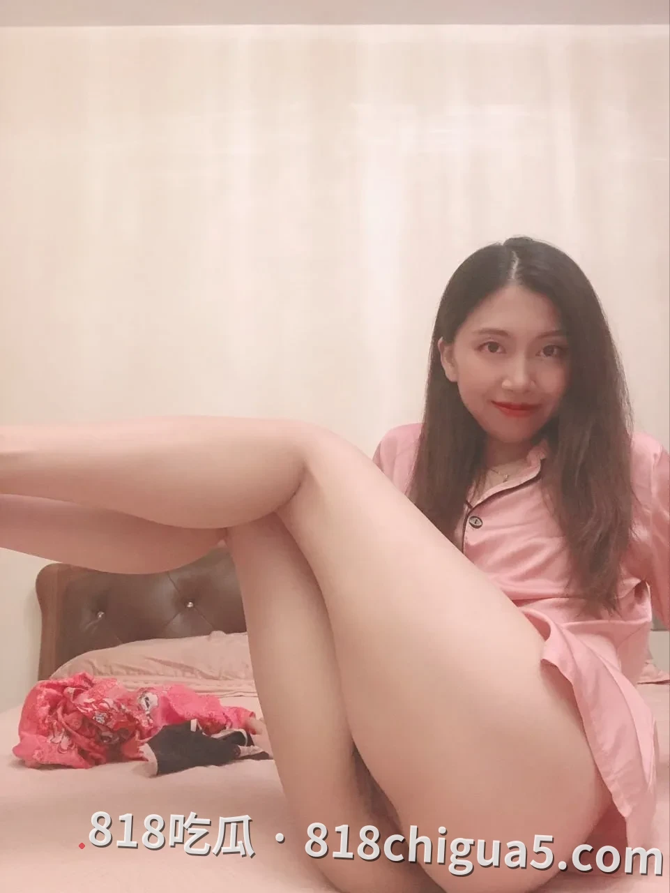极品反差少妇【岁月了然】趁着老公加班出轨隔壁老王！被大屌狂凿，撞击声响彻房间，彻底操到神志全无！