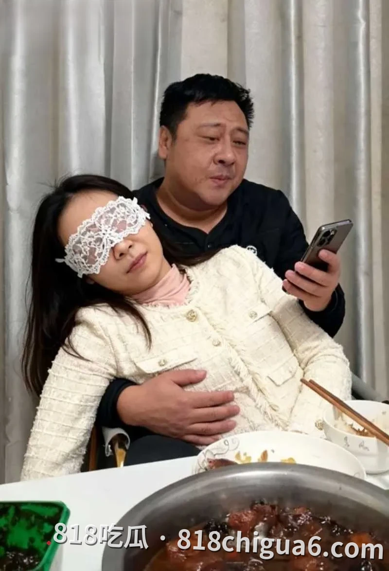 山东纯美新娘小欣婚礼现场被摄影师口爆 还是领导专属肉便器 只能说娶了他这辈子有了
