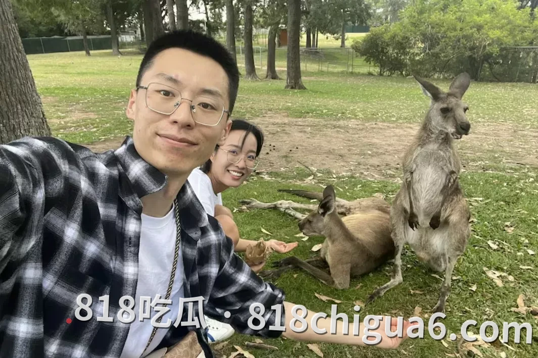 中国夫妻车祸身亡！结婚5周年，刚拿永久居留