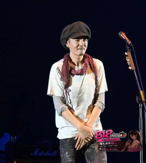 卓伟曝内娱5角恋大瓜!歌手朴树出轨演员王子文,两人酒店偷情视频流出!丑闻实锤!