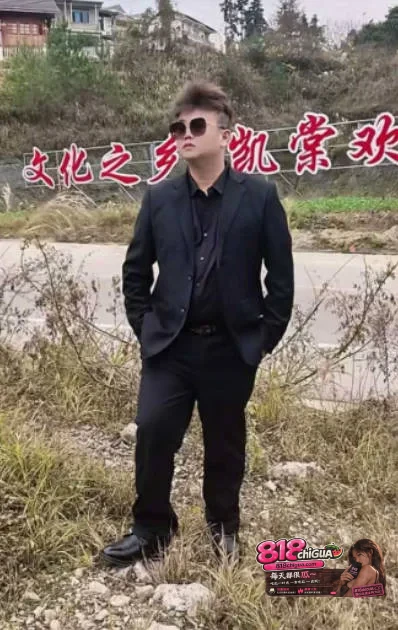 抖音网红贵州荣哥人设崩塌，表面公益救援，私下约炮操粉脚踏多船，不雅视频曝光全网实锤！