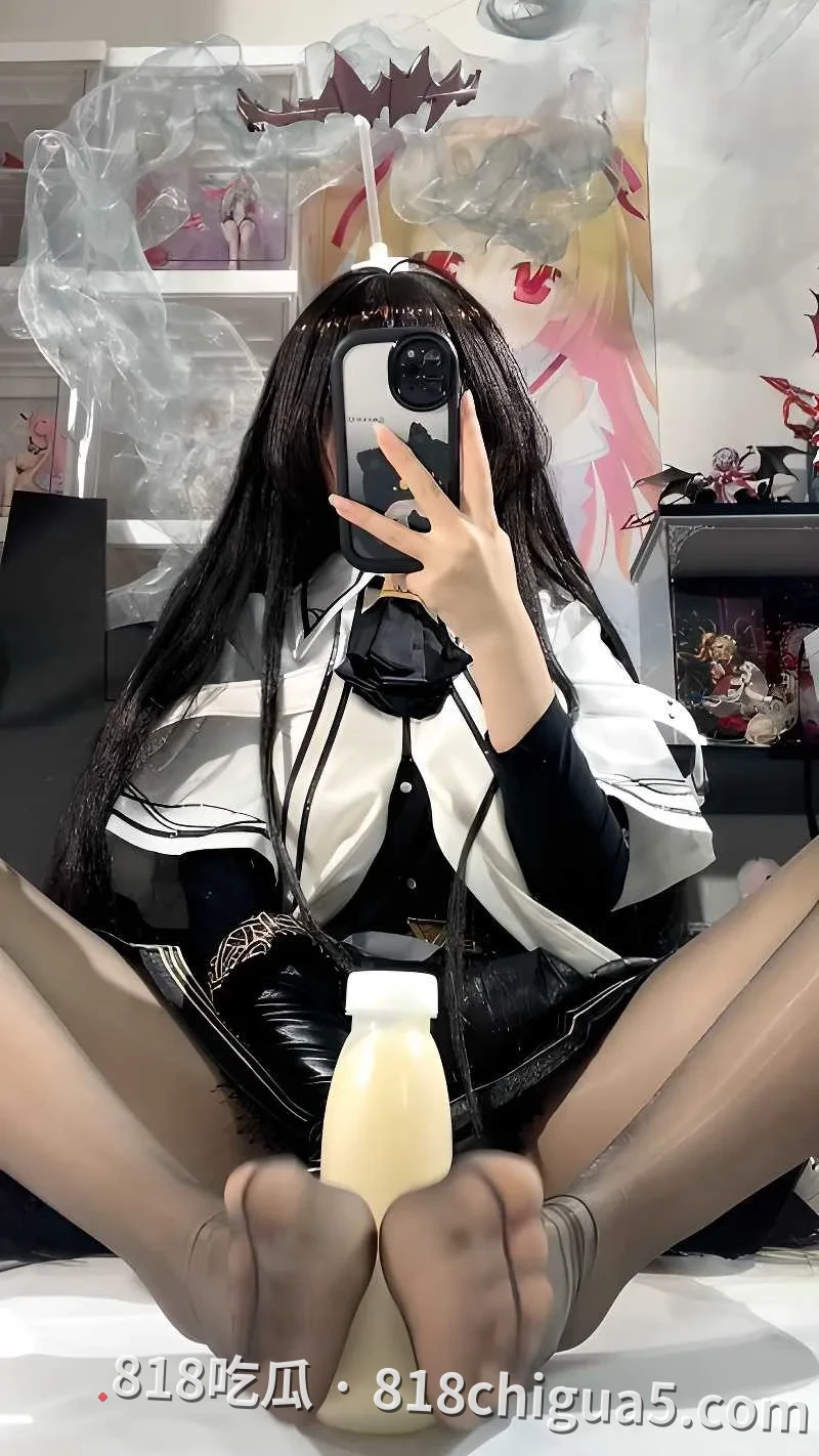 推特萝莉白栎Shirly cos阿尔图罗 黑丝足交堪比榨精器