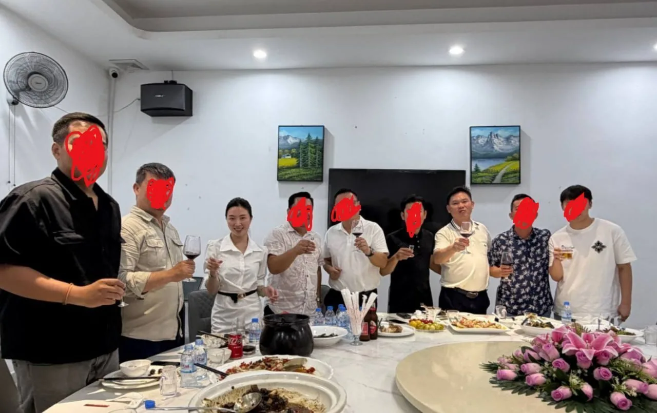 网友举报：湖南商会艾圣富欠薪、下药迷奸