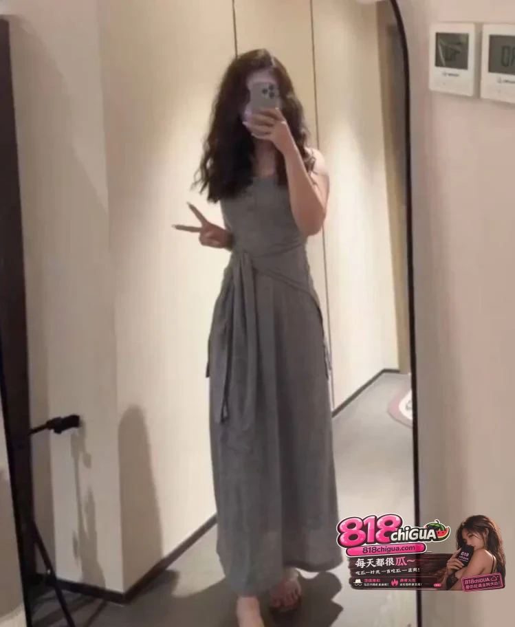 抖音6万粉高颜值御姐【富江】私下海售卖不雅视频曝光!扣穴揉奶跳蛋自慰,与平日清冷外表形成巨大反差令人咋舌!